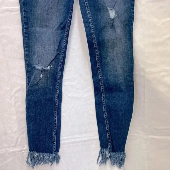 Free People Great Heights Frayed Skinny Jeans. - Picture 4 of 8